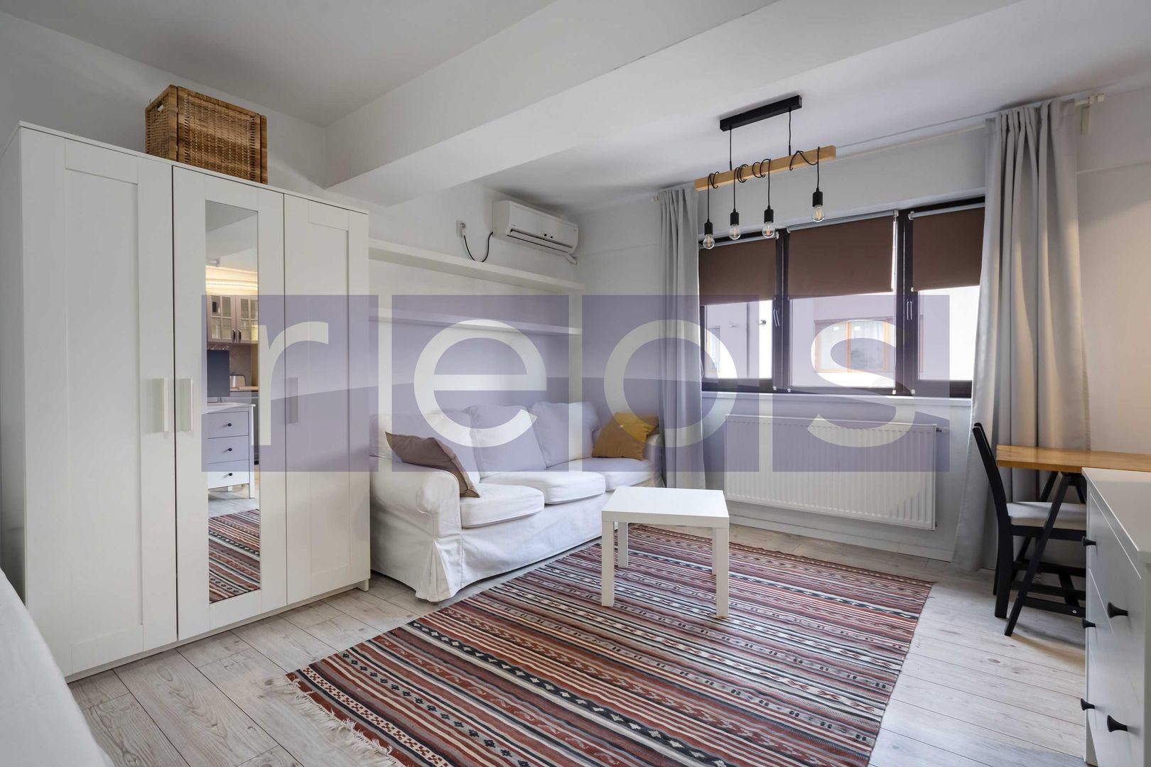 VÂNZARE GARSONIERĂ VALEA OLTULUI - BRÂNCUȘI - LOC PARCARE INCLUS - Poză 2