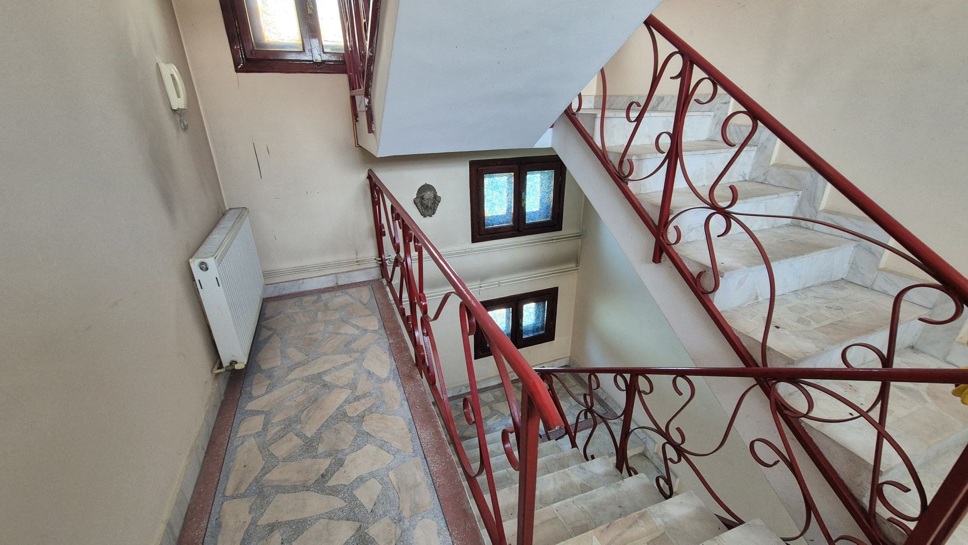 Casa P+2 - 244,08 mp + anexa + Garaj + teren 248 mp - Parcul Carol - Poză 16