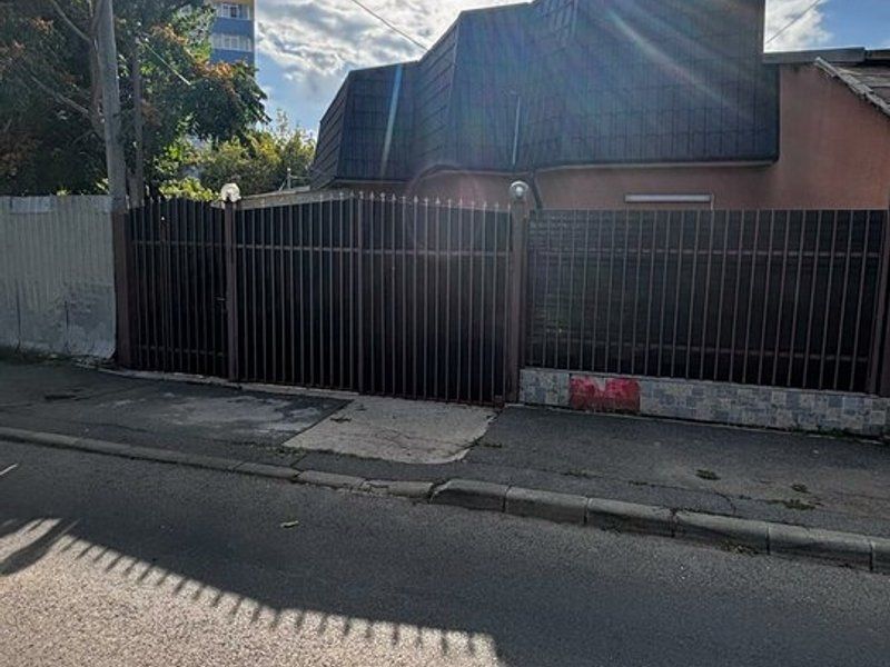 Casa singur curte Toporasi Cladova - Poză 1