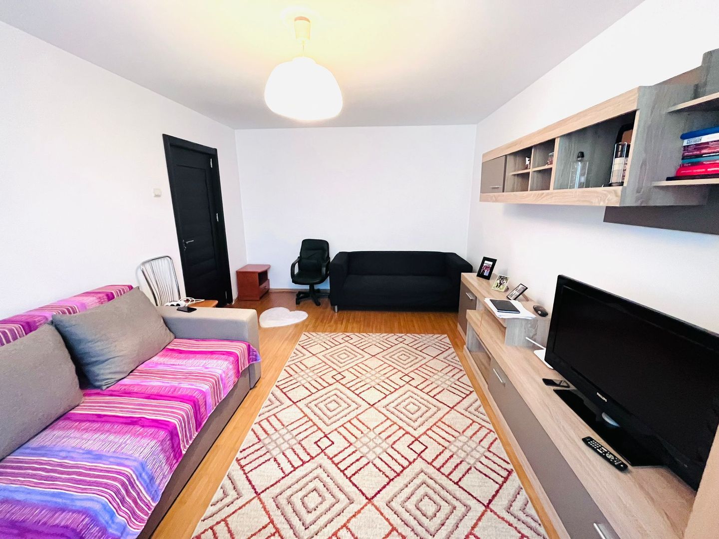GARSONIERA DECOMANDATA RENOVATA COMPLET ETAJ 3/4 DRUMUL TABEREI - Poză 2