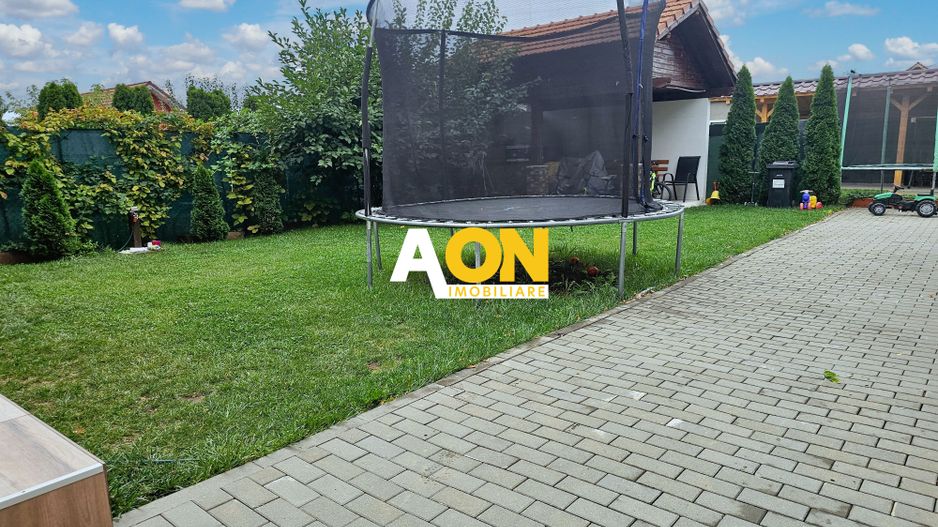 Apartament la casa, 5 camere, 121 mp utili+curte 180 mp, cu filigorie - Poză 3