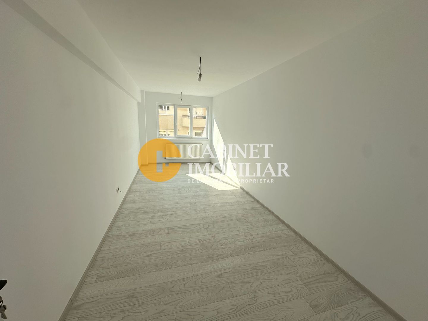 3 CAMERE - BLOC NOU - 2 BAI - LOC DE PARCARE - VALEA LUPULUI - Poză 2