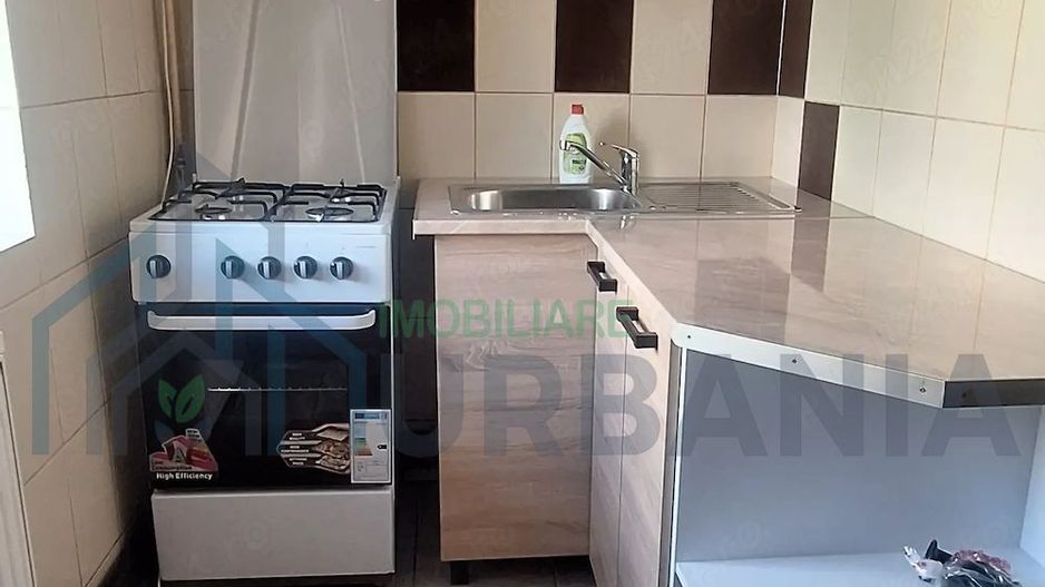 Apartament 1 cameră, Galata, 33 mp, centrală termică proprie - Poză 3