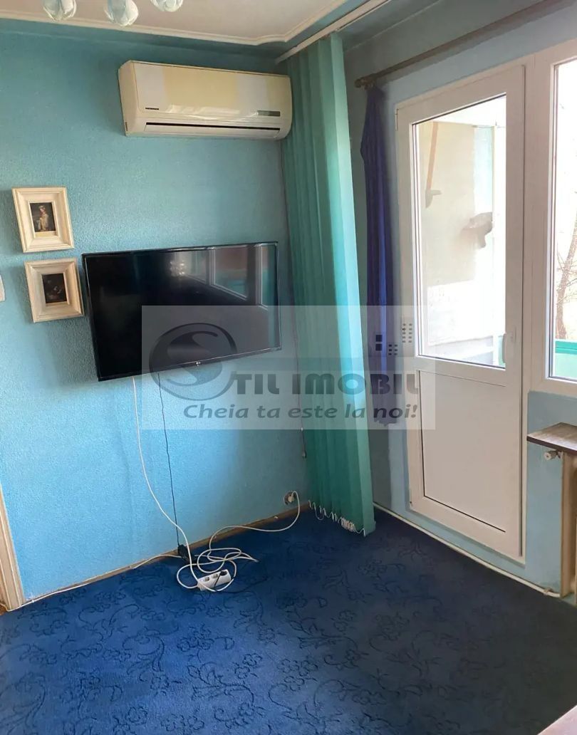 Apartament 3 camere Podu Roș, 65 mp, – 112.000 euro - Poză 4