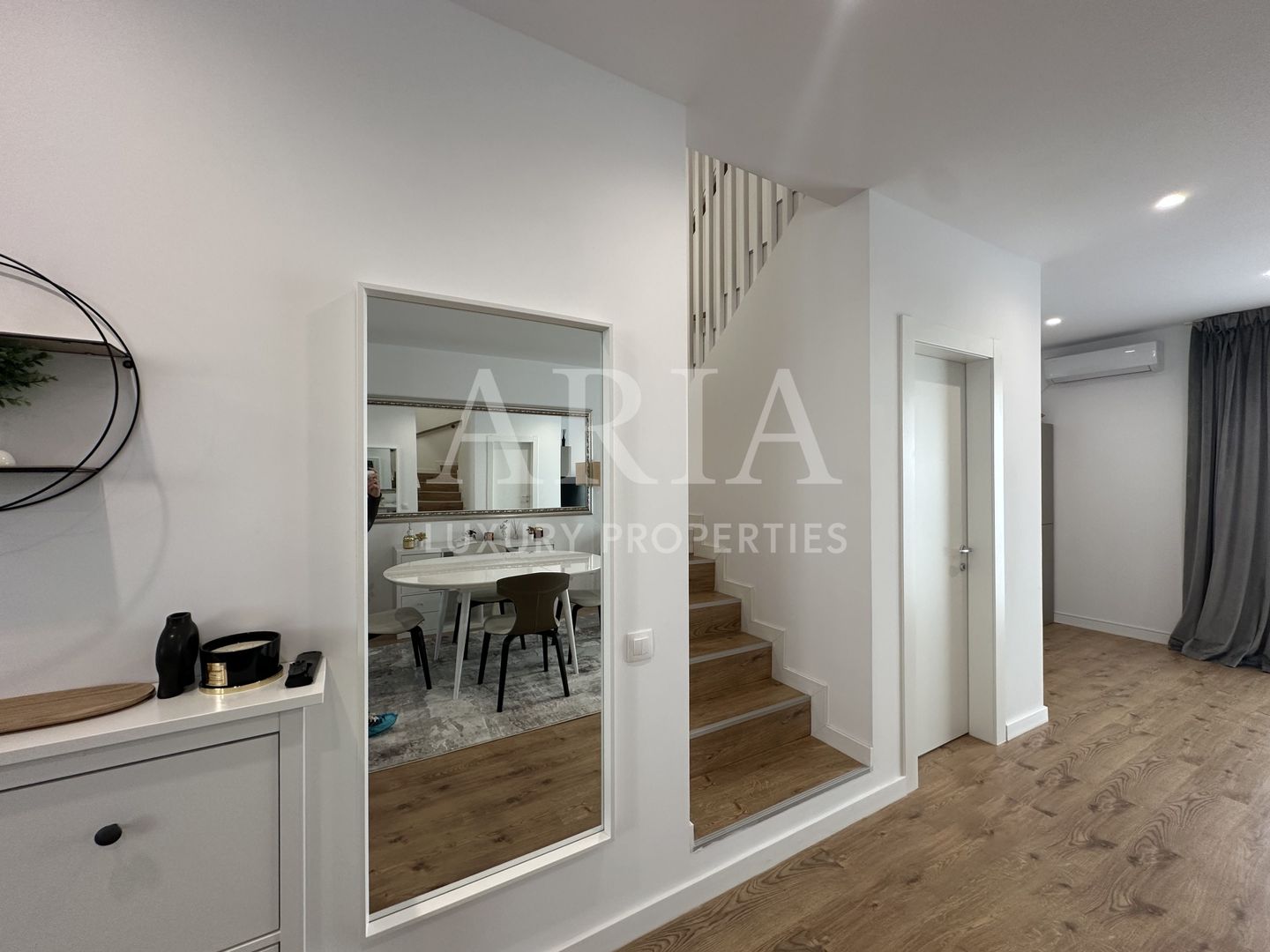 COMMUNITY PIPERA VILA - Poză 5