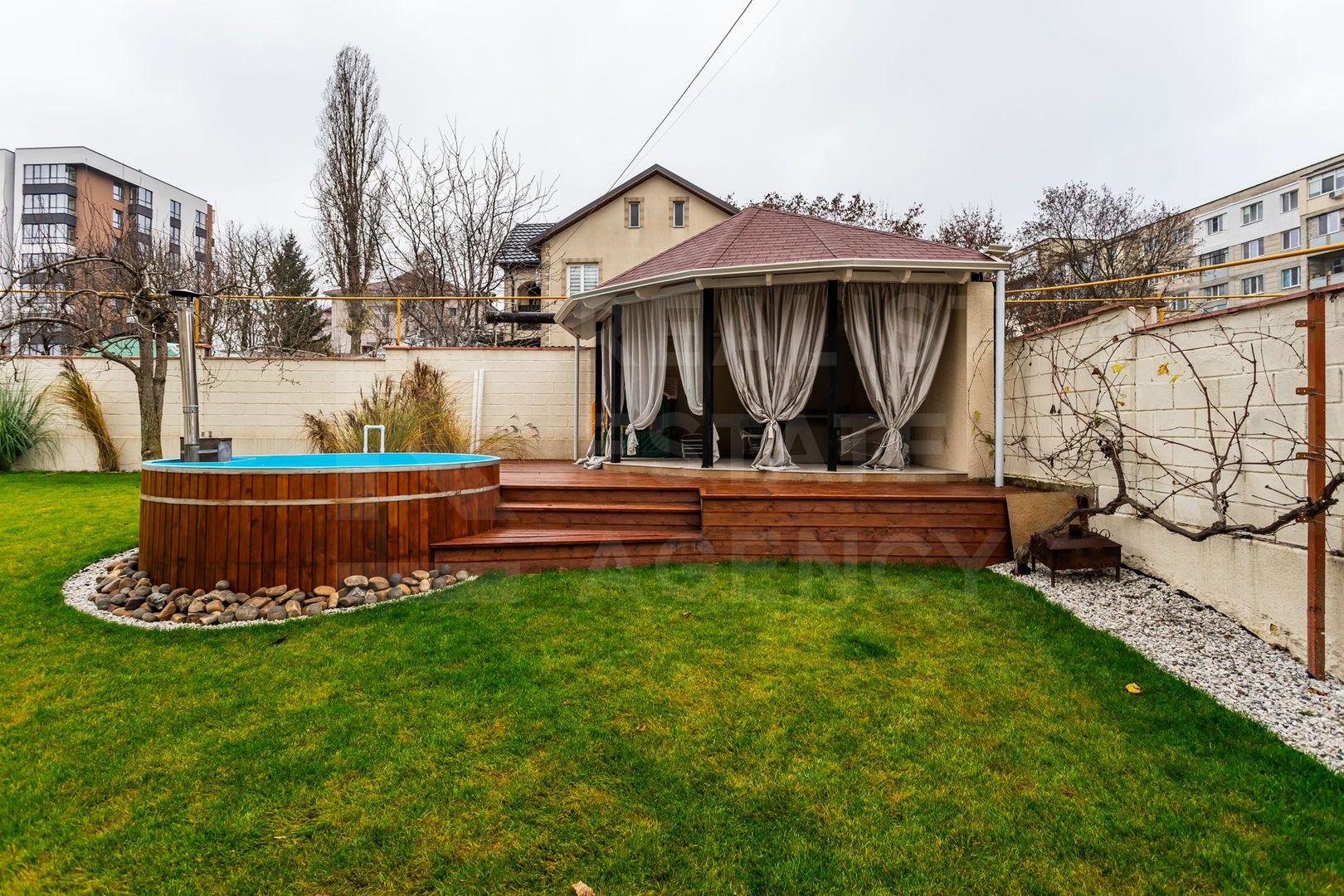 Vânzare, casă, 3 nivele, 300 mp+7,2 ari, str. Chișinău, Cricova - Poză 72