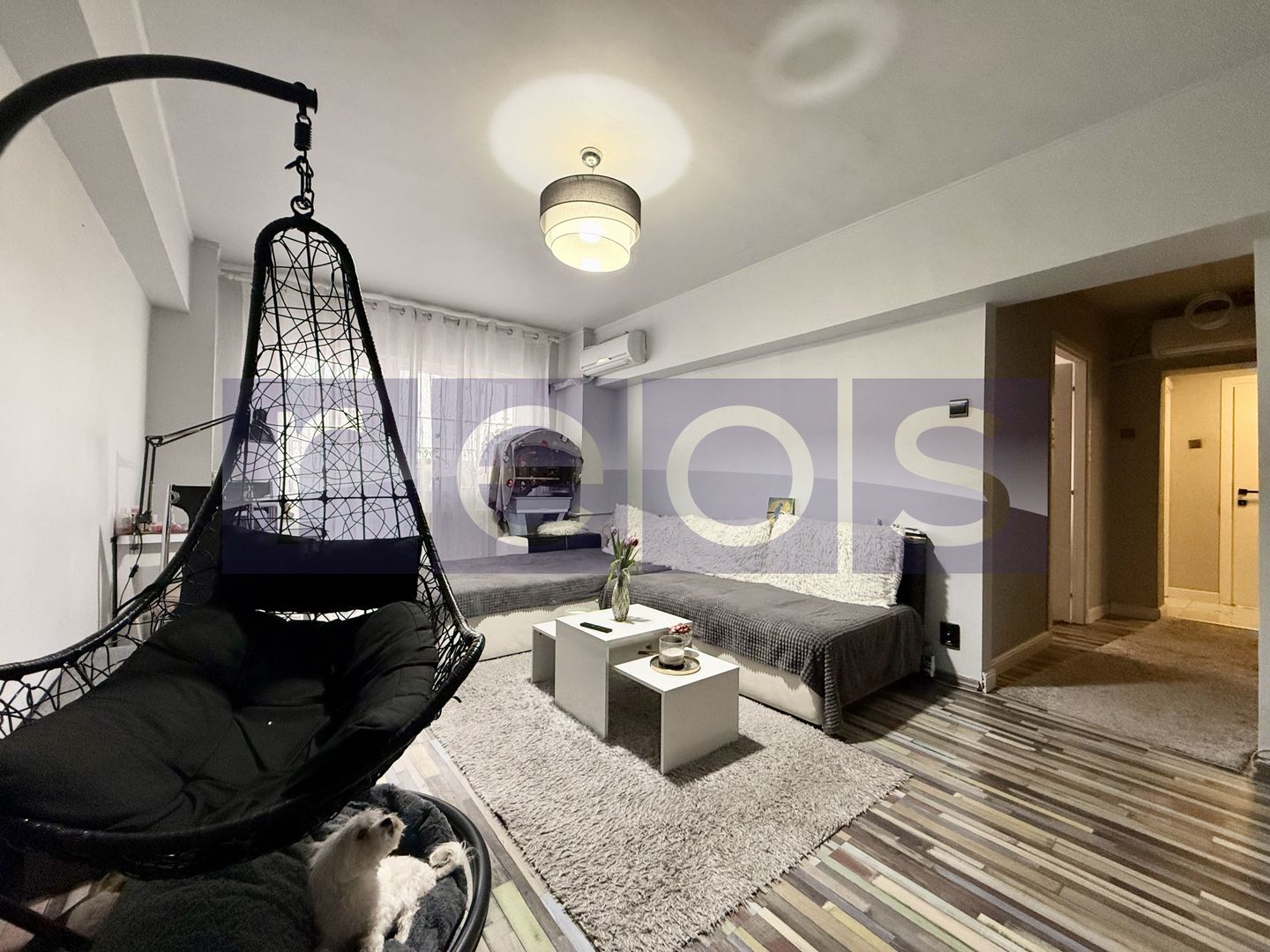 VÂNZARE 3 CAMERE | ZONA TITAN | LOC DE PARCARE - Poză 1