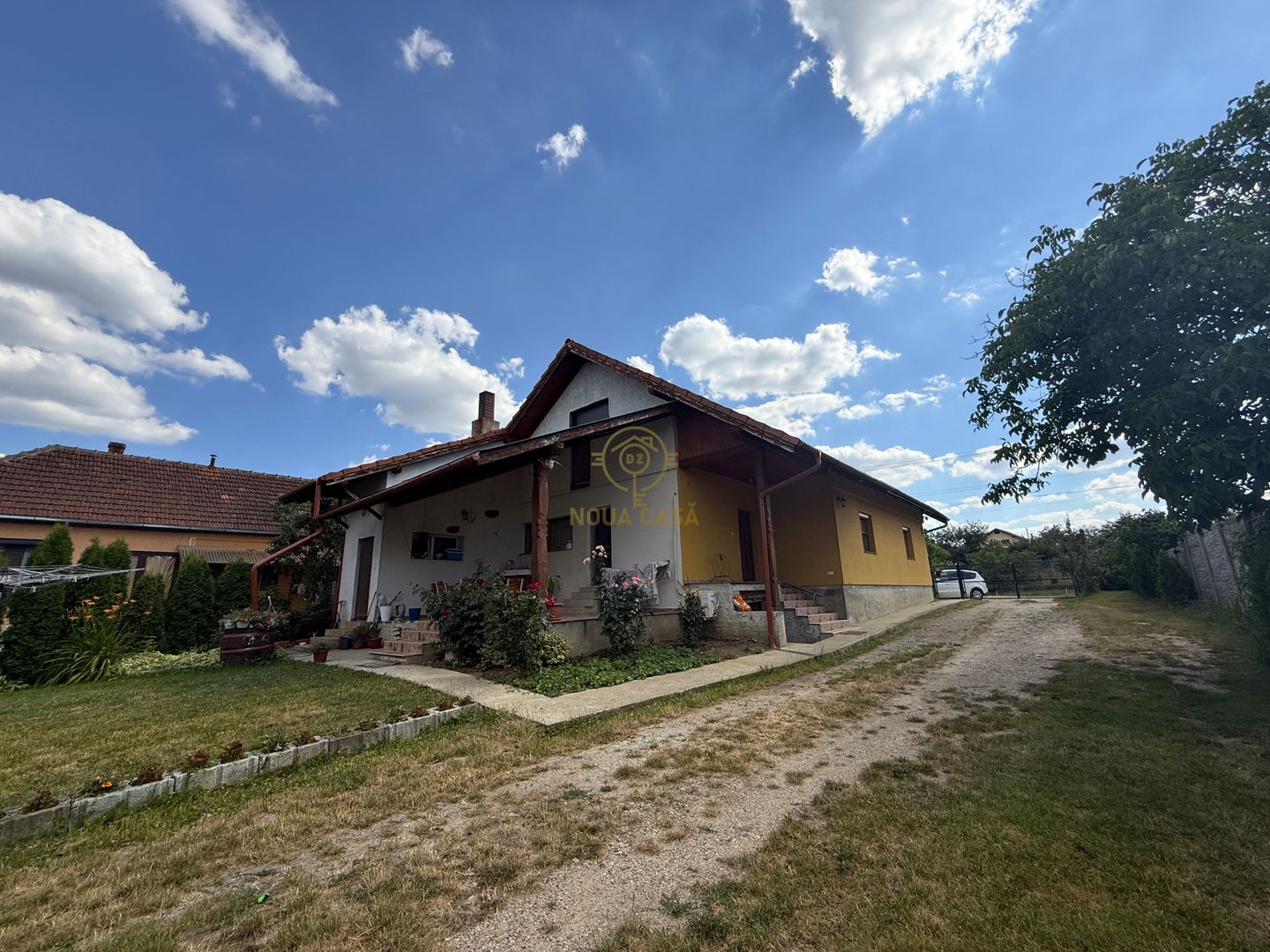 De vanzare Casa cu 4 camere si teren de 4.839mp/Utilata/Mobilata - Poză 4