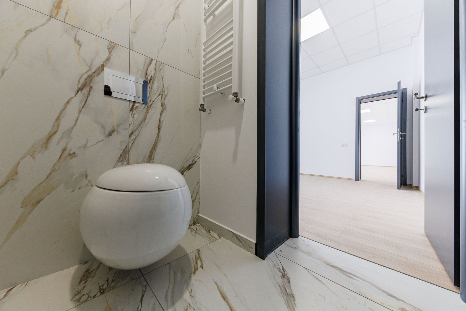 Prima inchiriere - Spatiu birouri 30 mp | Grup sanitar propriu - Poză 6