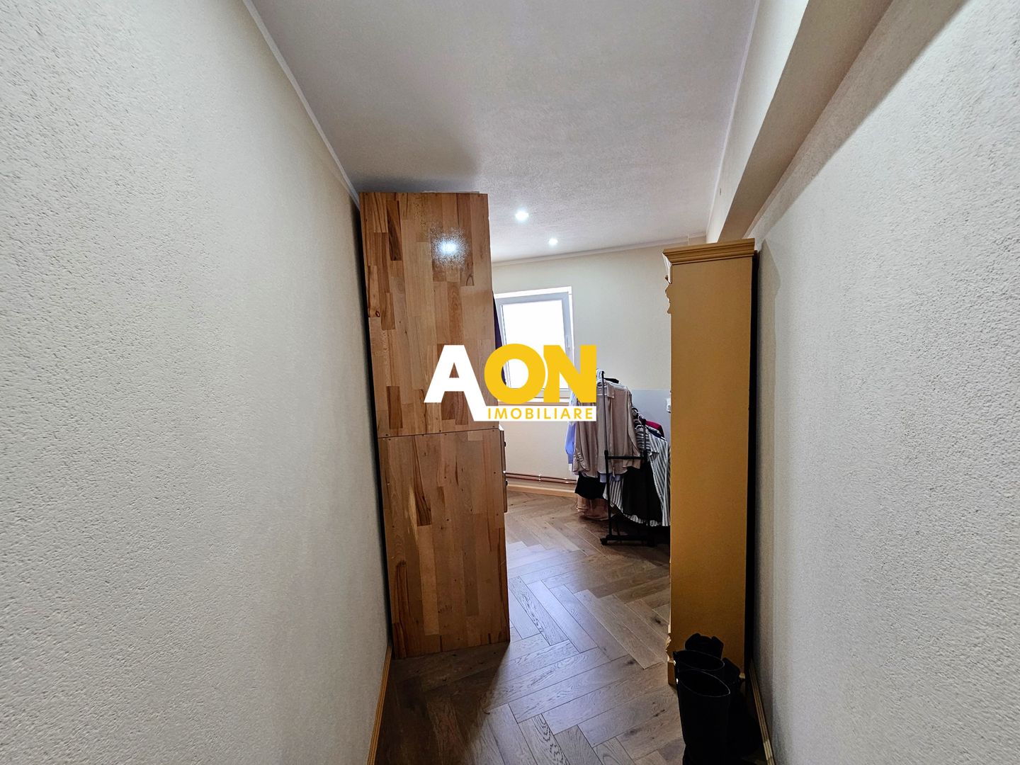 Apartament 3 camere, etaj 1 cu terasa, mobilat, utilat, zona Ampoi 3 - Poză 3