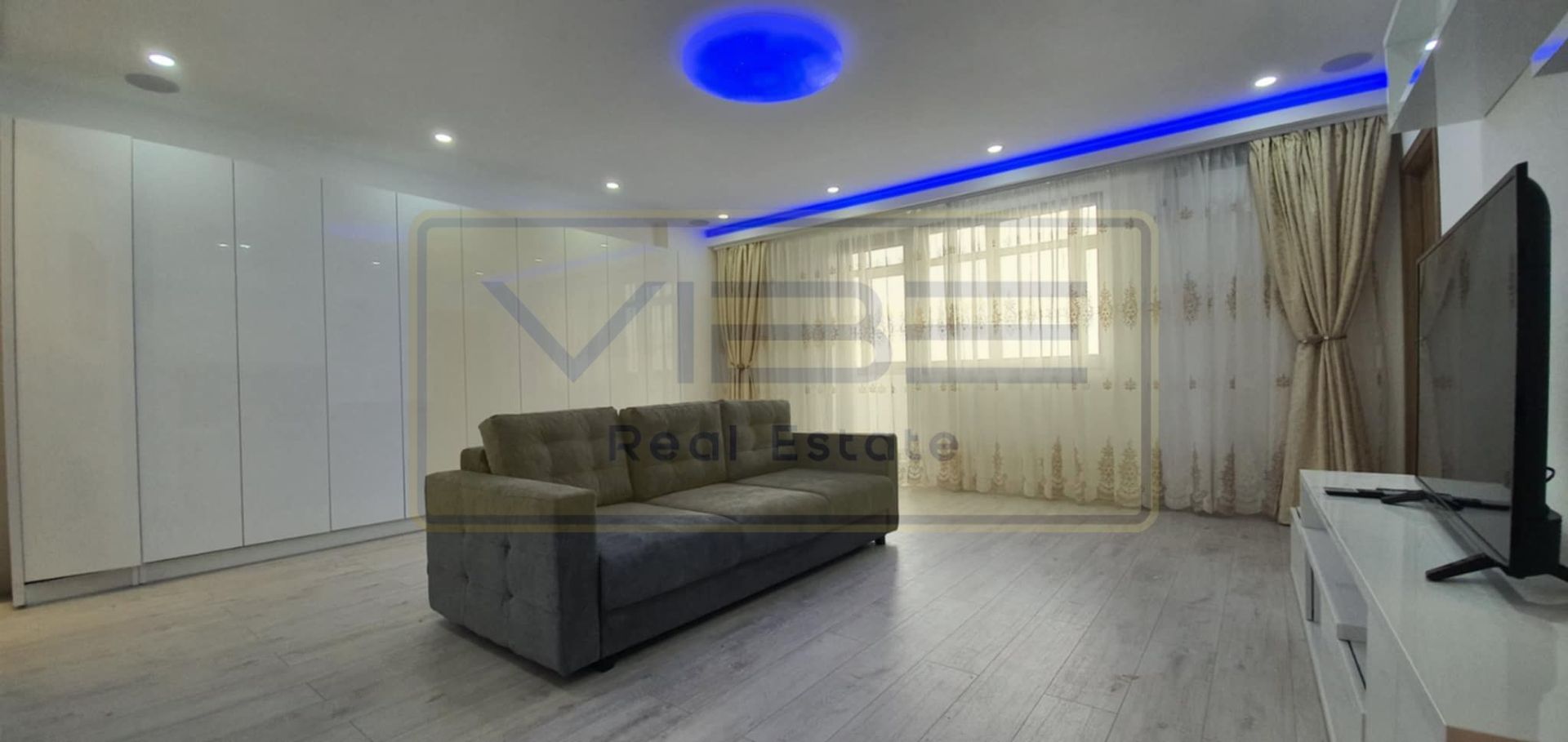 Apartament 3 camere+parcare subterana Perla Residence - Poză 1