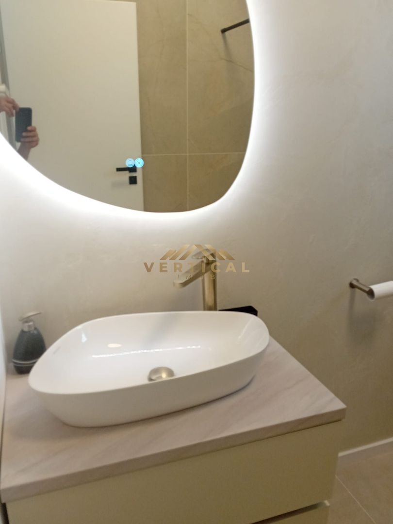 Casa /Vila ultra-moderna- mobilata* de vanzare Berceni /Vidra - Poză 18