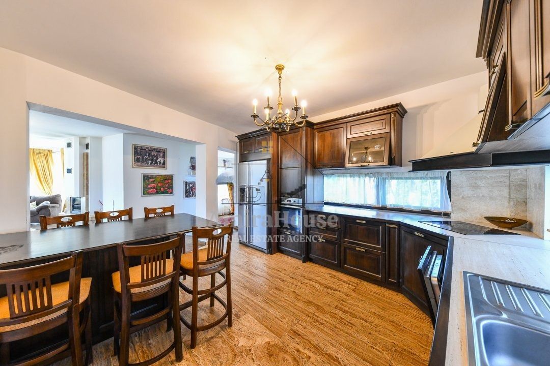 Casa individuala, 5 camere, garaj, teren 648 mp, panorama, cartierul Europa - Poză 7