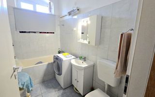 Casă cochetă cu 3 camere de vânzare, chiar în inima orașului Satu Mare! - Poză 5