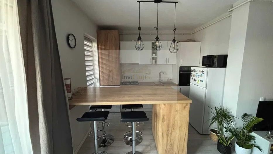 Inchiriere apartament 2 camere, parcare, Junior Residence - Poză 2