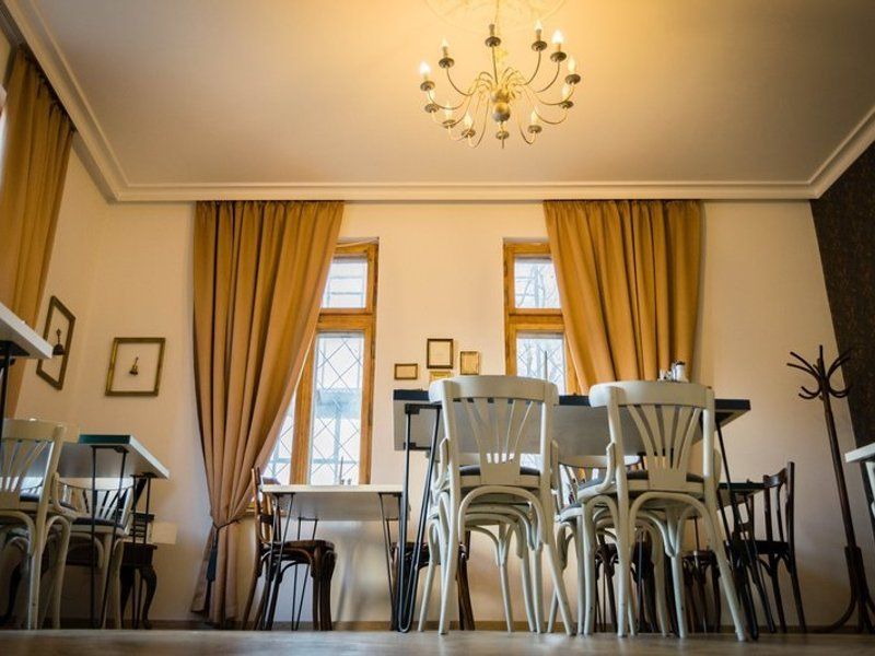 Universitatea Hyperion - ideal restaurant, clinica, cabinete, birou, notariat - Poză 7
