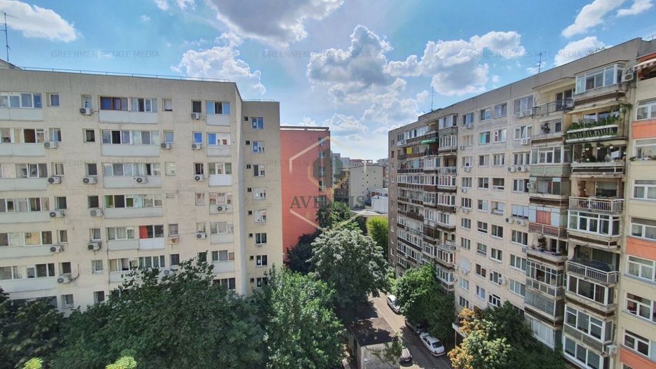 Garsoniera nerenovata, bloc reabilitat cu 2 lifturi, Metrou Iancului Avrig - Poză 1