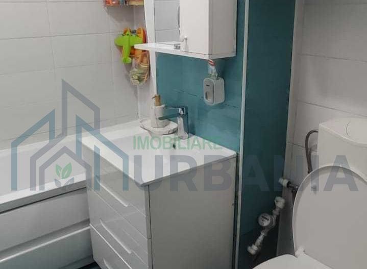 Apartament 3 camere, decomandat, 80 mp, etaj 1, zona centrala Tomesti - Poză 6