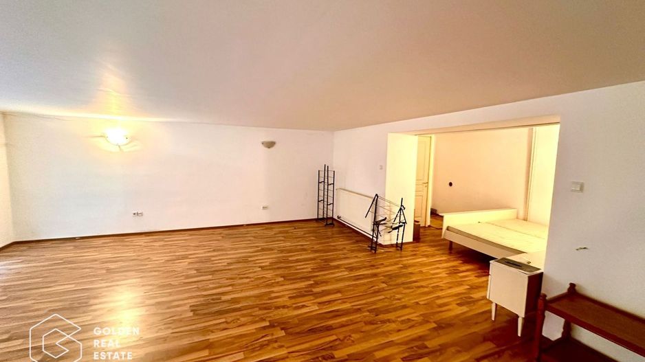 Spatiu comercial central, etaj1, 75mp, centrala termica - Poză 4