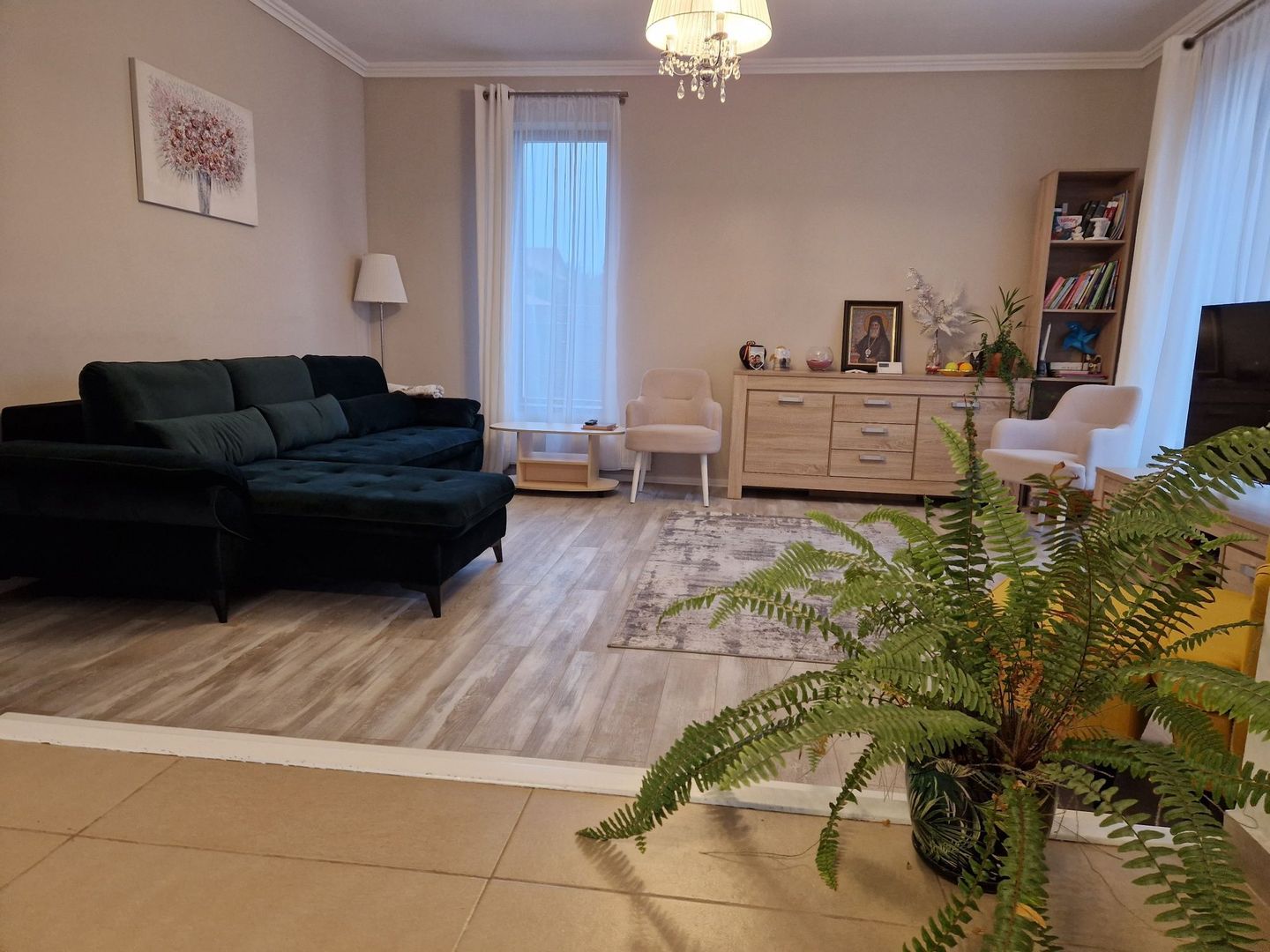 Casă de închiriat în Dumbravita – 3 dormitoare si garaj - Poză 3