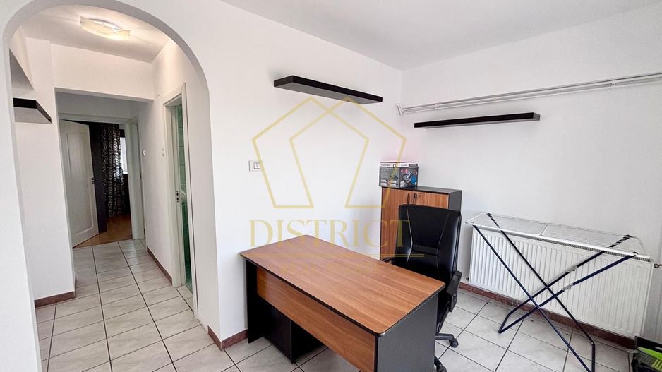 Apartament spatios cu 4 camere si terasa | Modern - Poză 11