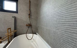 Apartament premium 3 camere + terasa Podul de Fier - Poză 22