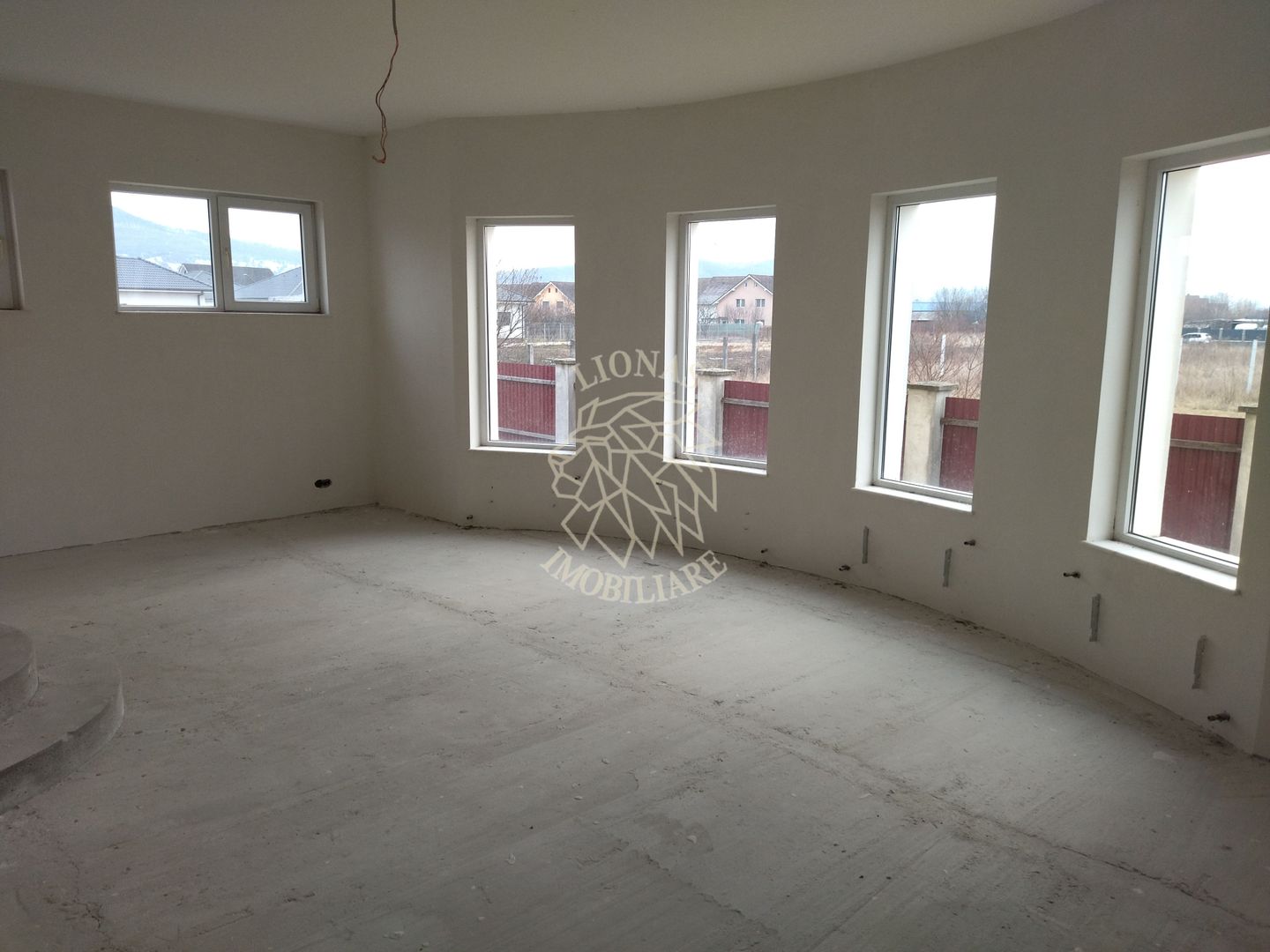 Casa 6 camere 221 mp-teren 1120 mp-terasa/balcon/garaj-Unirea - Poză 2