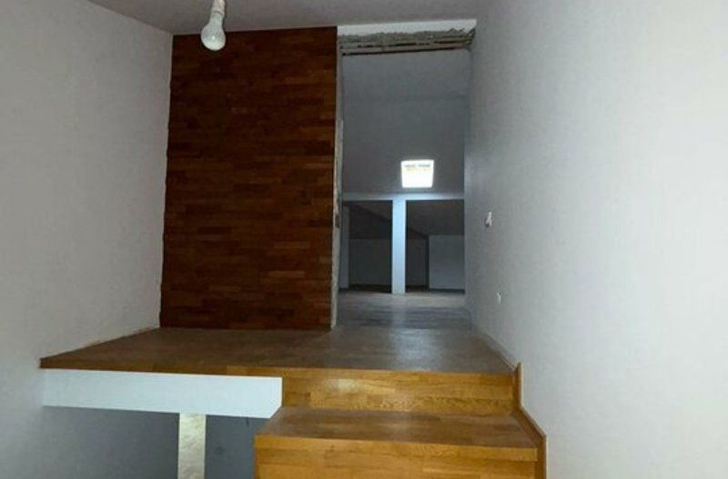 Casă Spațioasă 242 mp Utili și 600 mp Teren – Dragomirești-Deal - Poză 11