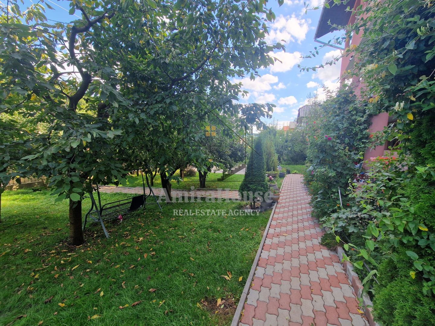 Casa individuala, teren 1.300 mp, Floresti zona str Tautului - Poză 20