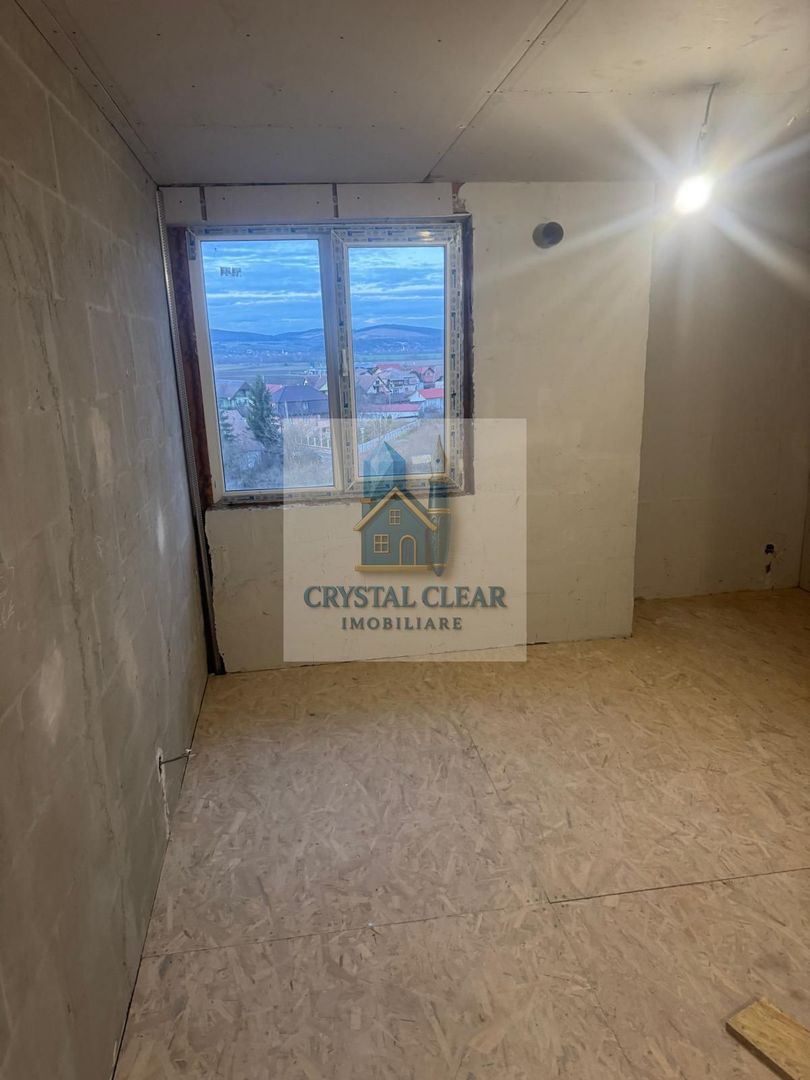 Apartament 3 camere - zona Sângeorgiu de Mureș - VÂNZARE sau SCHIMB - Poză 1
