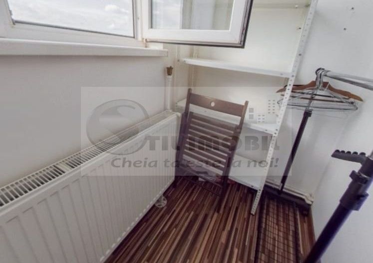 Apartament 3 camere decomandat - 80 mp - Nicolina - 114.000 euro ! - Poză 12