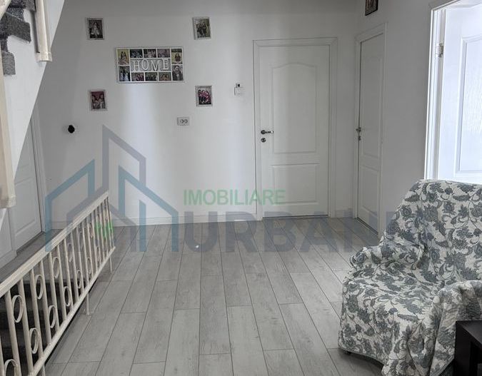 Casă recent renovată, 5 camere, Aroneanu, sat Rediu Aldei, 9 km de Podu de Fier - Poză 8