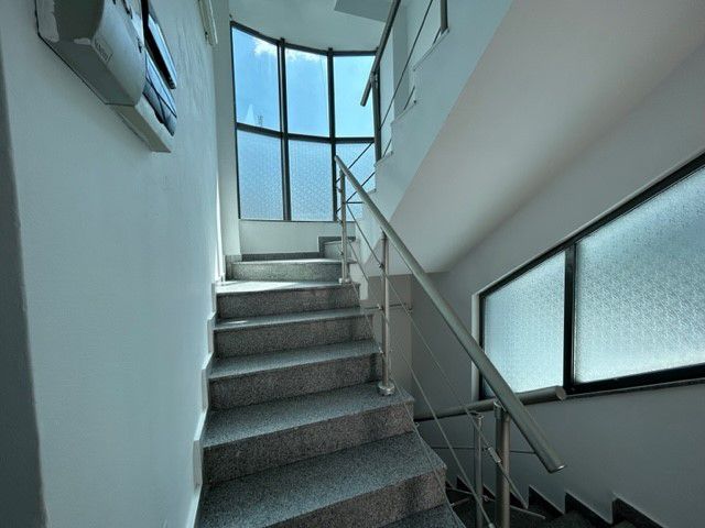 Inchiriere cladire moderna pentru clinica privata sau birouri - Poză 7