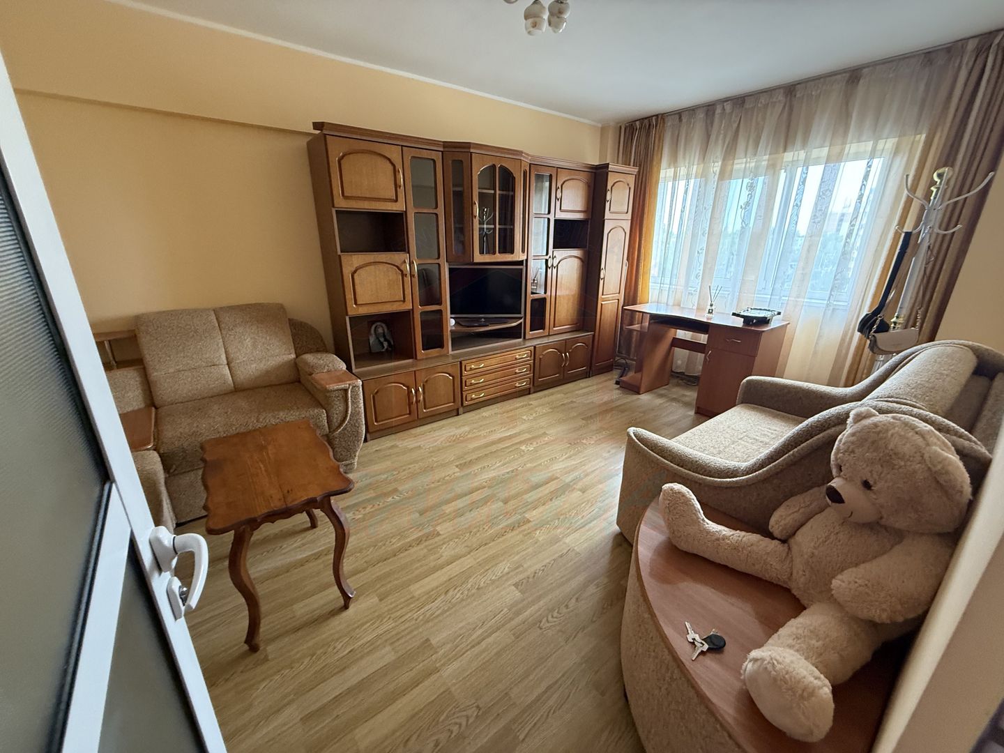 🏢 Apartament 2 camere decomandate – Micro 20 | 300 €/lună - Poză 1