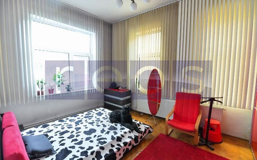 VANZARE 5 CAMERE IN  VILA  INTERBELICA - MOSILOR - Poză 2