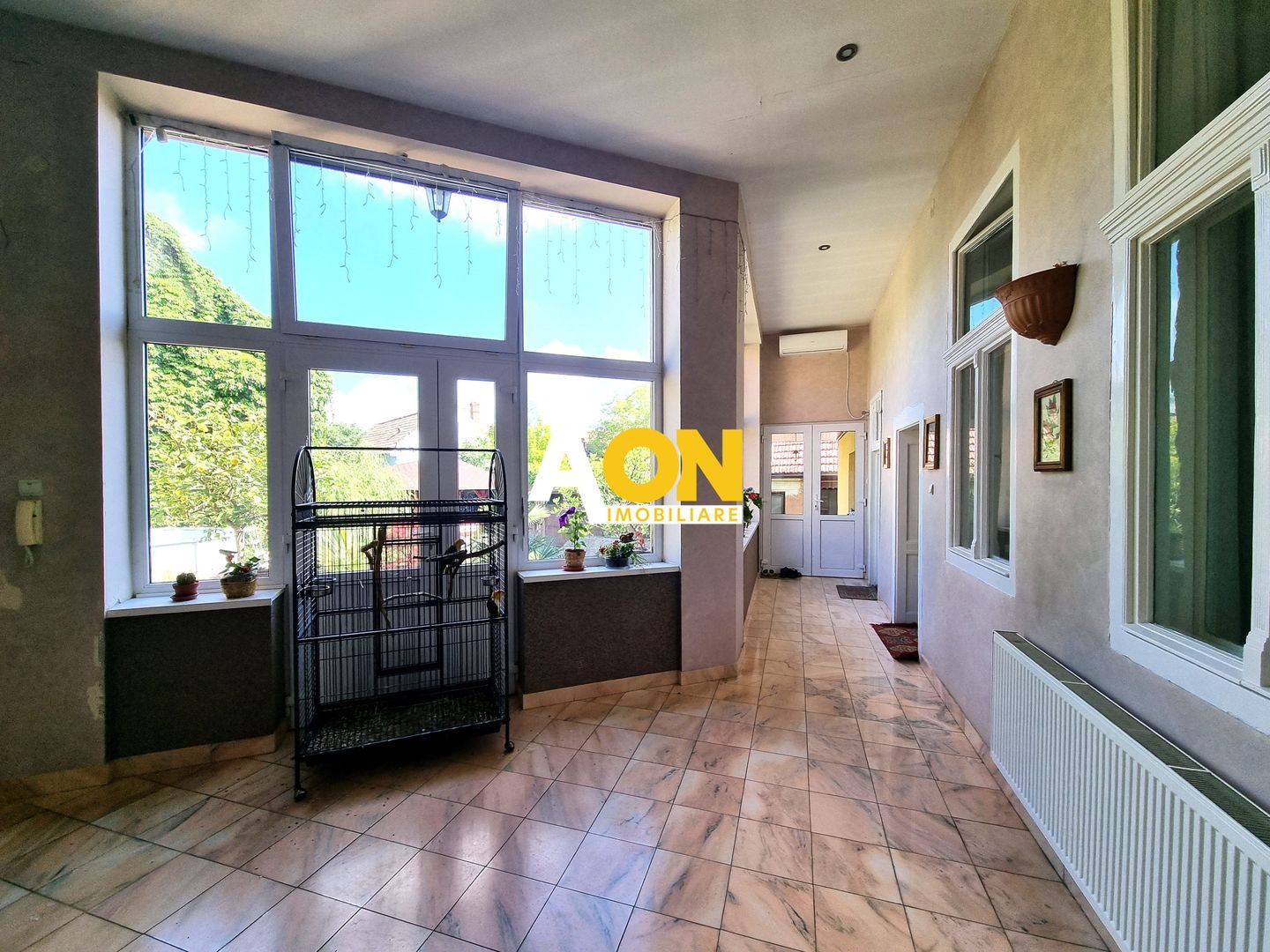 De vanzare casa 5 camere, 1200mp teren, zona ultracentrala - Poză 16