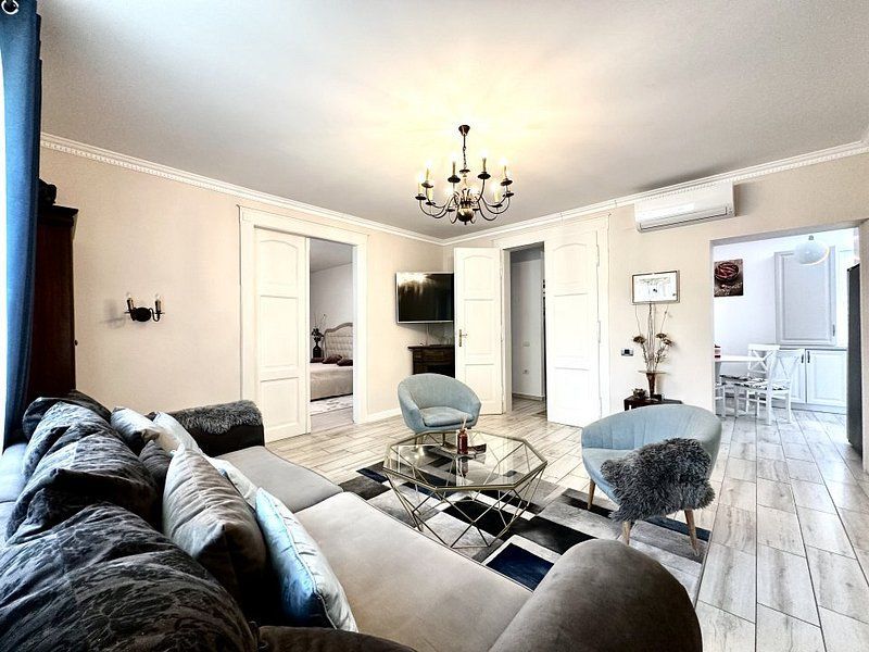 Închiriere casă cu grădină și șemineu în Timișoara – Stil și confort! - Poză 10