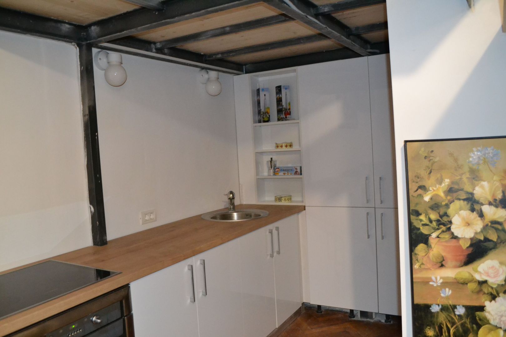 Studiou langa medicina cu scara interioara - Poză 10