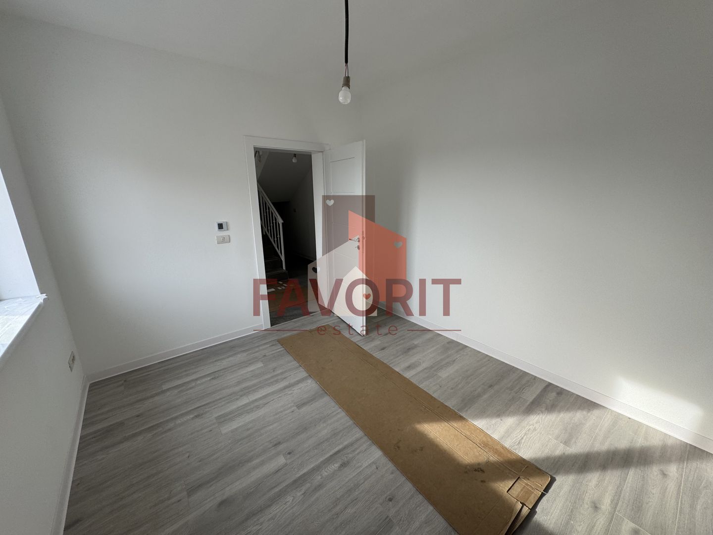 Casa individuala. Disponibila imediat. 4 dormitoare - Poză 8