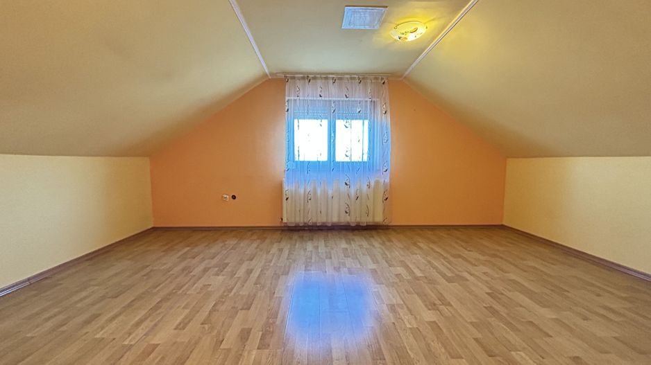 Vilă P+M Eforie Sud – 5 min de Plajă | Garaj | Ideal Investitie - Poză 12