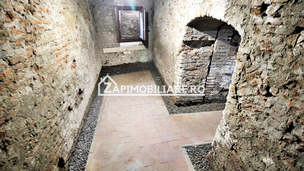 Spatiu Comercial 100 mp.zona Centrală - Poză 3