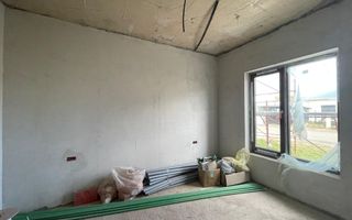 Duplex separat prin garaj si superpozitie - Poză 4