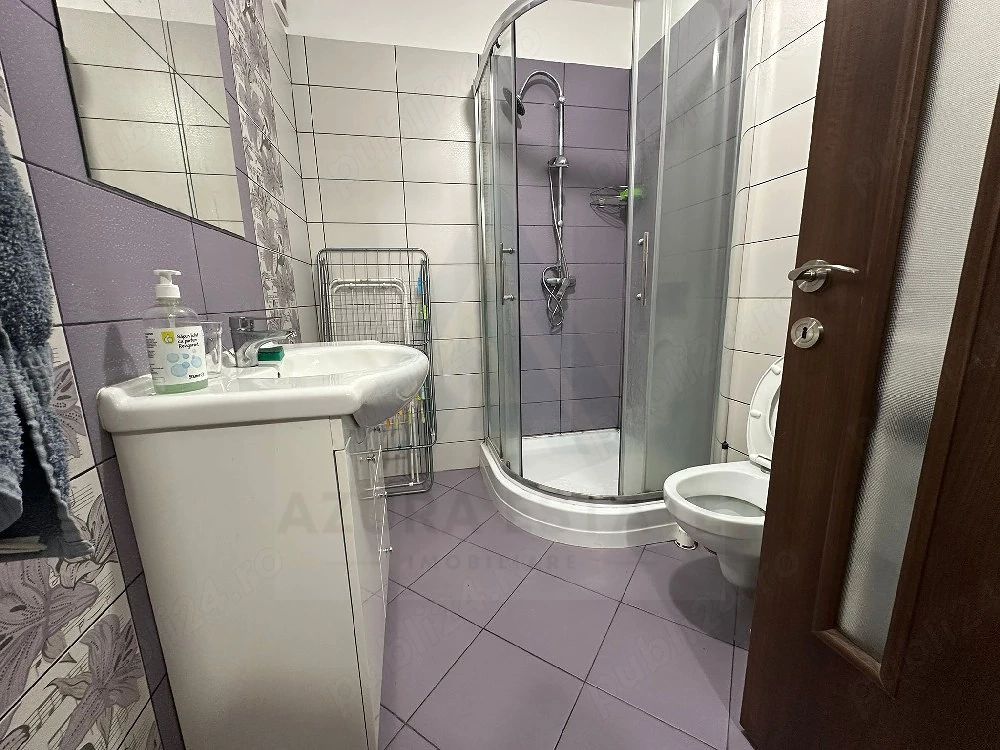 Apartment  3 camere 2 dormitoare balcon loc de parcare in Selimbar - Poză 9