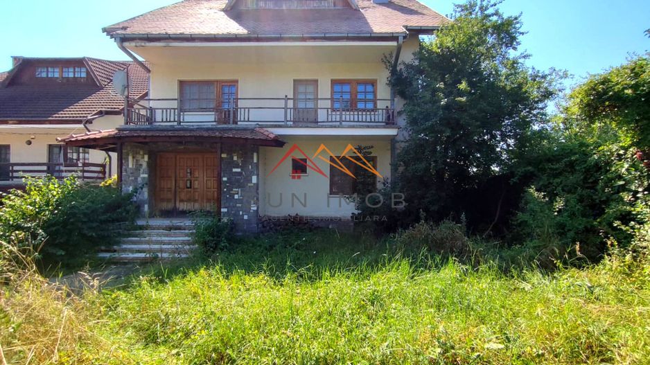 VILĂ DE VÂNZARE | CORNU DE JOS | 2.392 MP TEREN | PISCINĂ | 250.000 - Poză 1