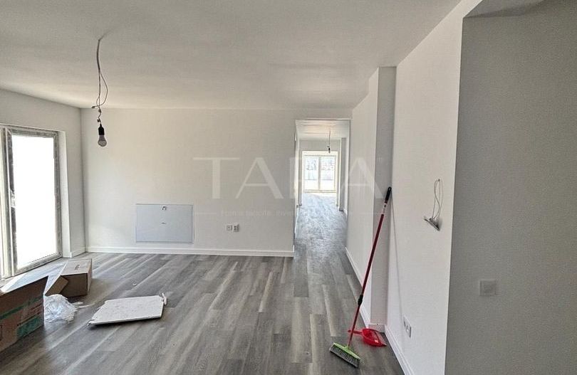 Penthouse spectaculos, finisaje premium, localizare excelentă. - Poză 4