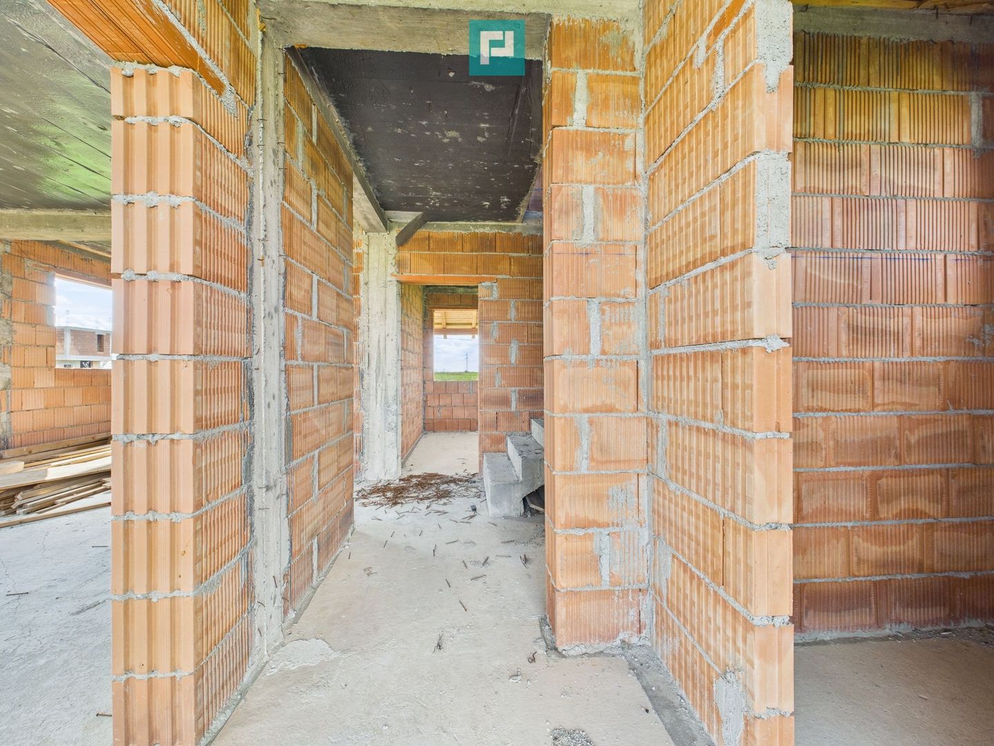 Casă la roșu, teren 600 mp, în Săcălaz - Poză 16