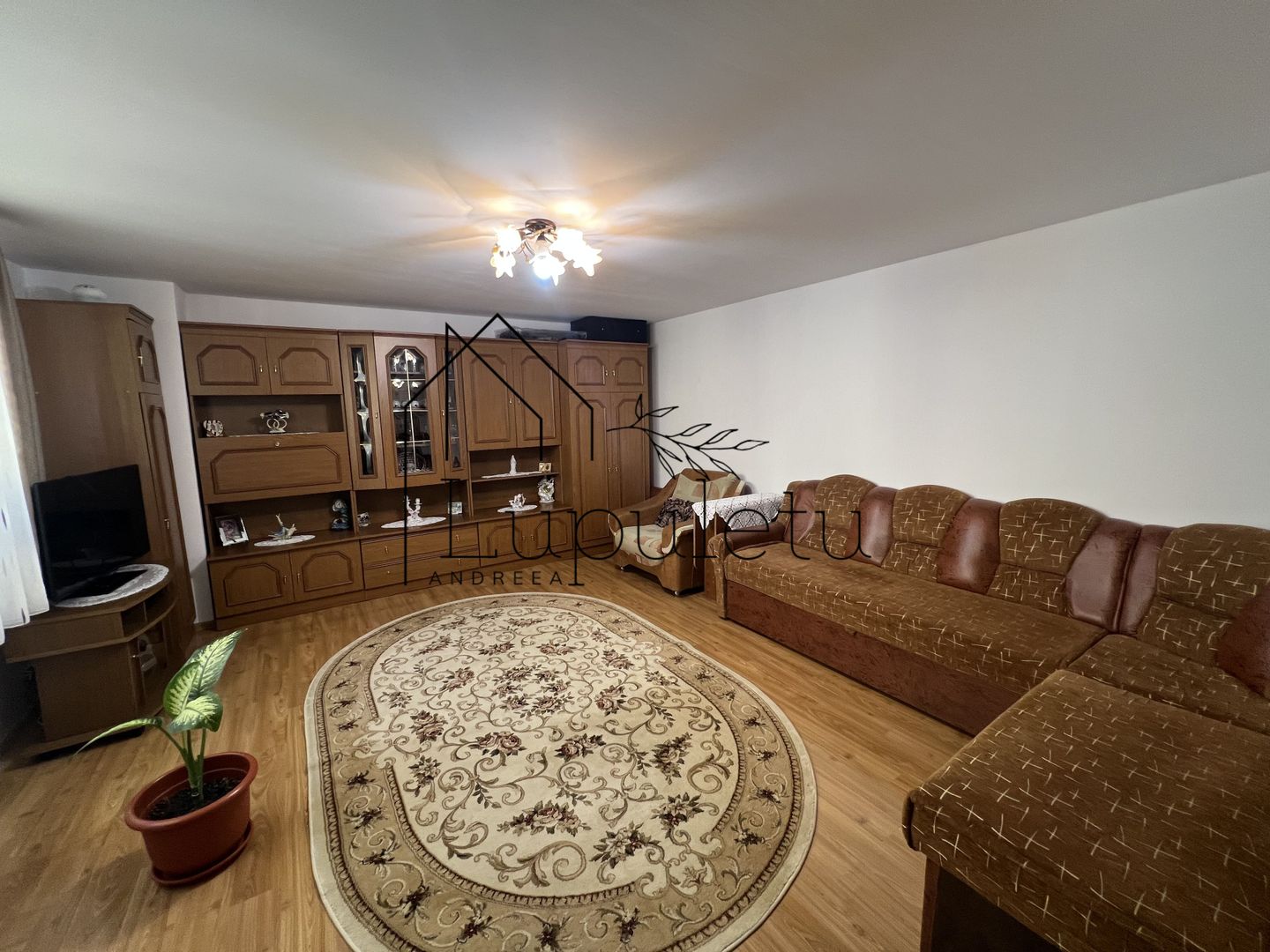 Casa Spațioasă  | 140 MPU |3 Dormitoare | Piața Cibin - Poză 3