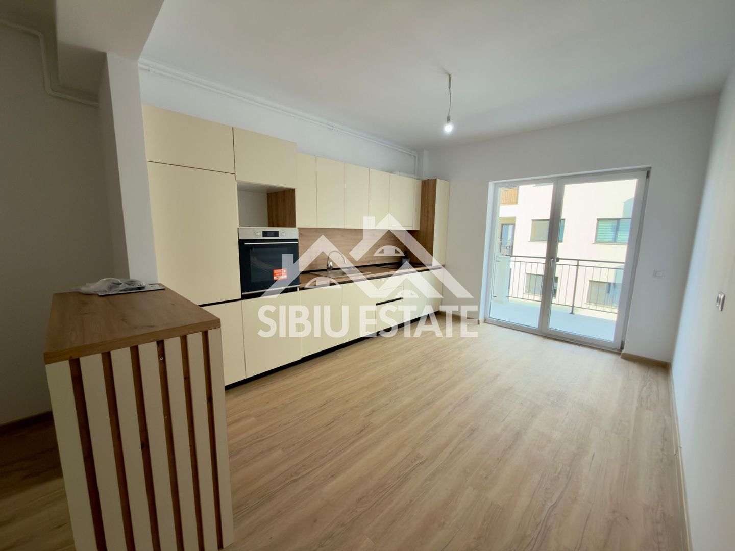 Apartament 2 camere Intabulat complex finalizat amenajat spatii verzi - Poză 1