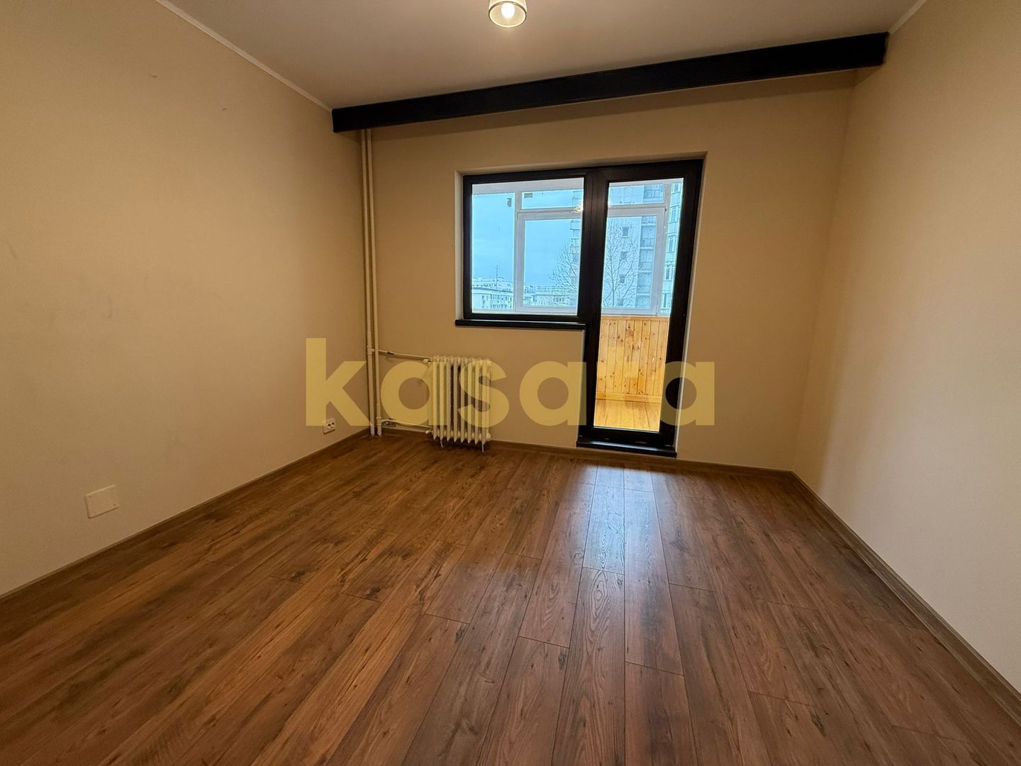 Oportunitate! Apartament 4 camere de vânzare în Colentina - Poză 1