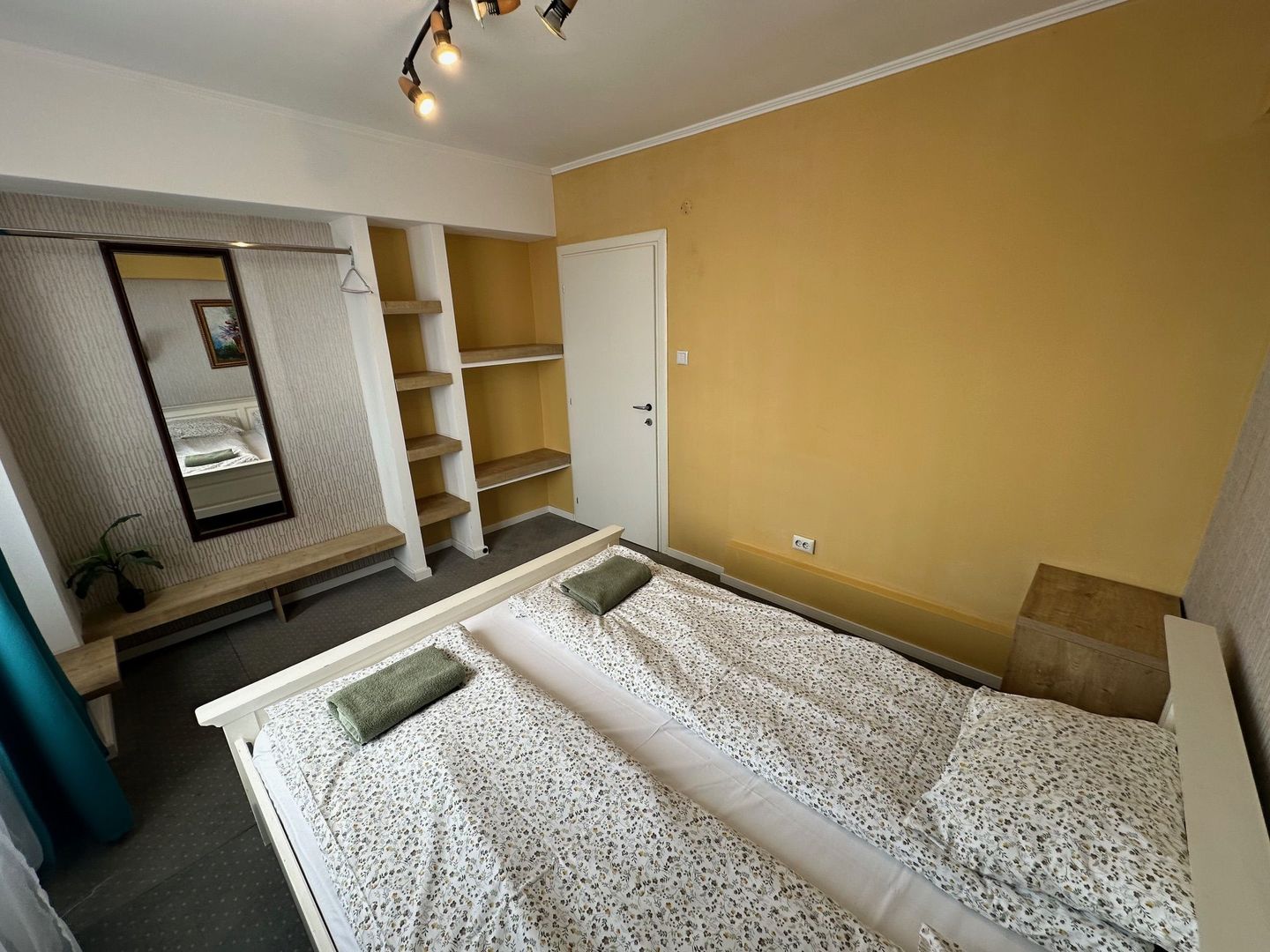 Apartment ultracentral cu 2 camere - Poză 12